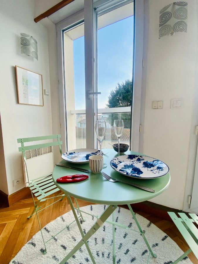 Appartement Saint Claude - Centre Port ラ・ロシェル エクステリア 写真